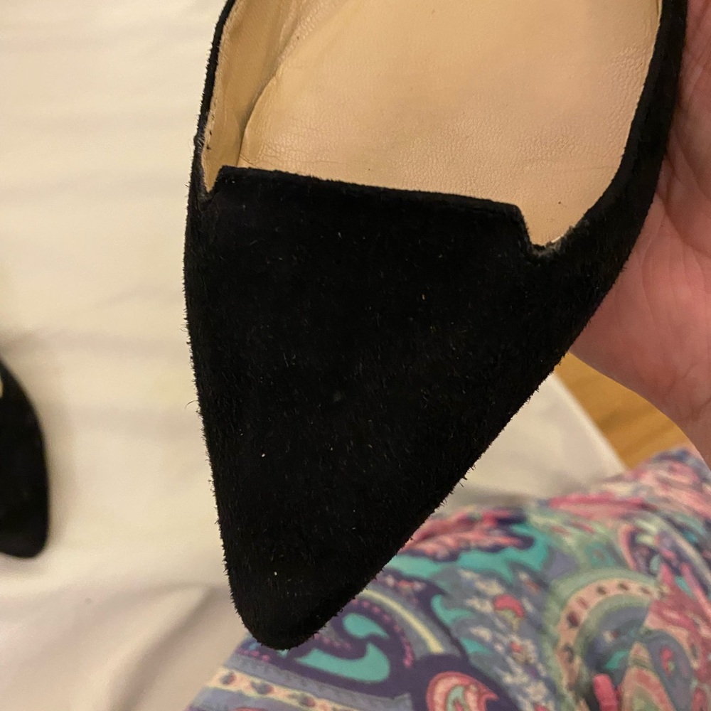 Preloved black suede jimmy choo brand flats. Size 37 - Picture 6 of 6